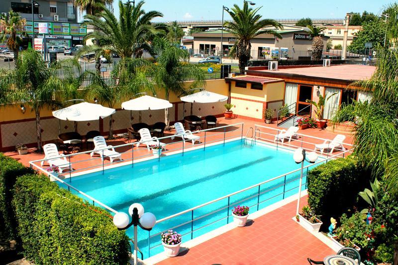 Hotel La Villa Misterbianco Eksteriør bilde